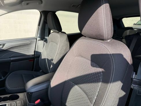 Used 2025 Ford Escape Active FWD image 21
