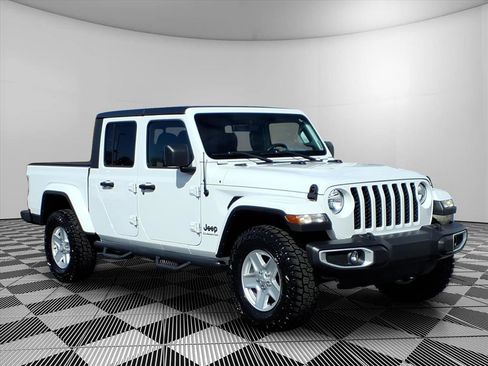 Used 2022 Jeep Gladiator Sport AWD/4WD image 1