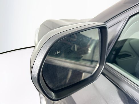 Used 2025 GMC Terrain Elevation image 16