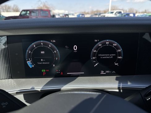 New 2026 Volkswagen Tiguan SE R-Line image 11