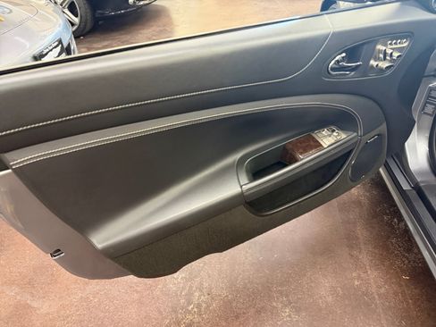 Used 2011 Jaguar XK Coupe RWD image 11