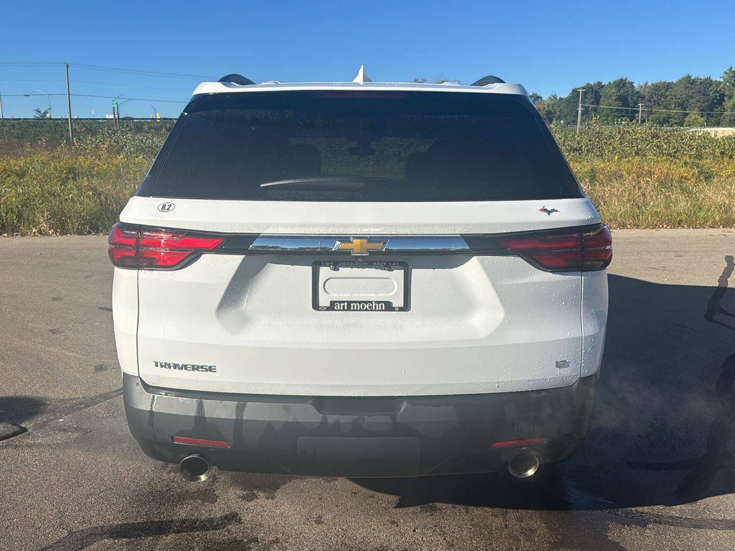 Used 2023 Chevrolet Traverse LT FWD image 4