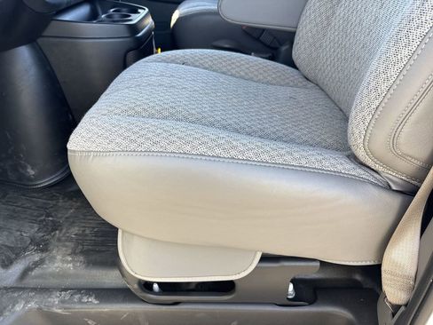 New 2025 GMC Savana 2500 w/ Driver Convenience Package RWD image 18