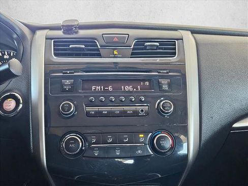 Used 2013 Nissan Altima 2.5 S image 13