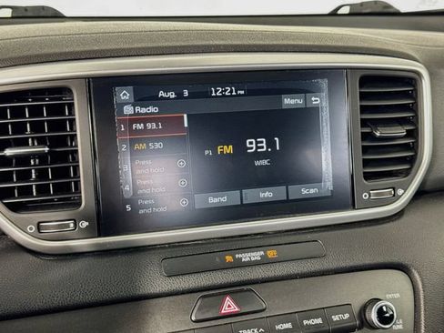 Used 2021 Kia Sportage LX AWD/4WD image 14