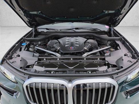 New 2026 BMW ALPINA XB7 AWD/4WD image 16