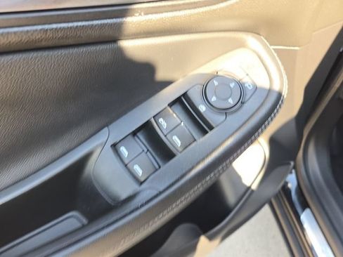 Used 2021 Buick Encore GX Select FWD image 21