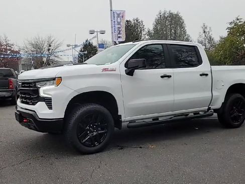 New 2026 Chevrolet Silverado 1500 LT Trail Boss w/ Convenience Package II image 4