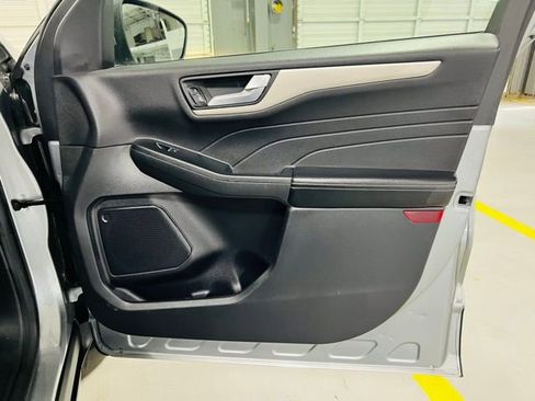 Used 2022 Ford Escape SEL AWD/4WD image 34