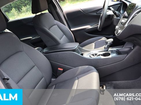 Used 2024 Chevrolet Malibu LT FWD image 25