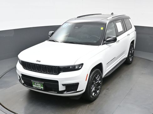 Used 2023 Jeep Grand Cherokee L Summit w/ High Altitude Package AWD/4WD image 38