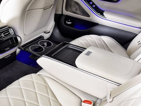 Certified 2023 Mercedes-Benz S 580 4MATIC Sedan image 43