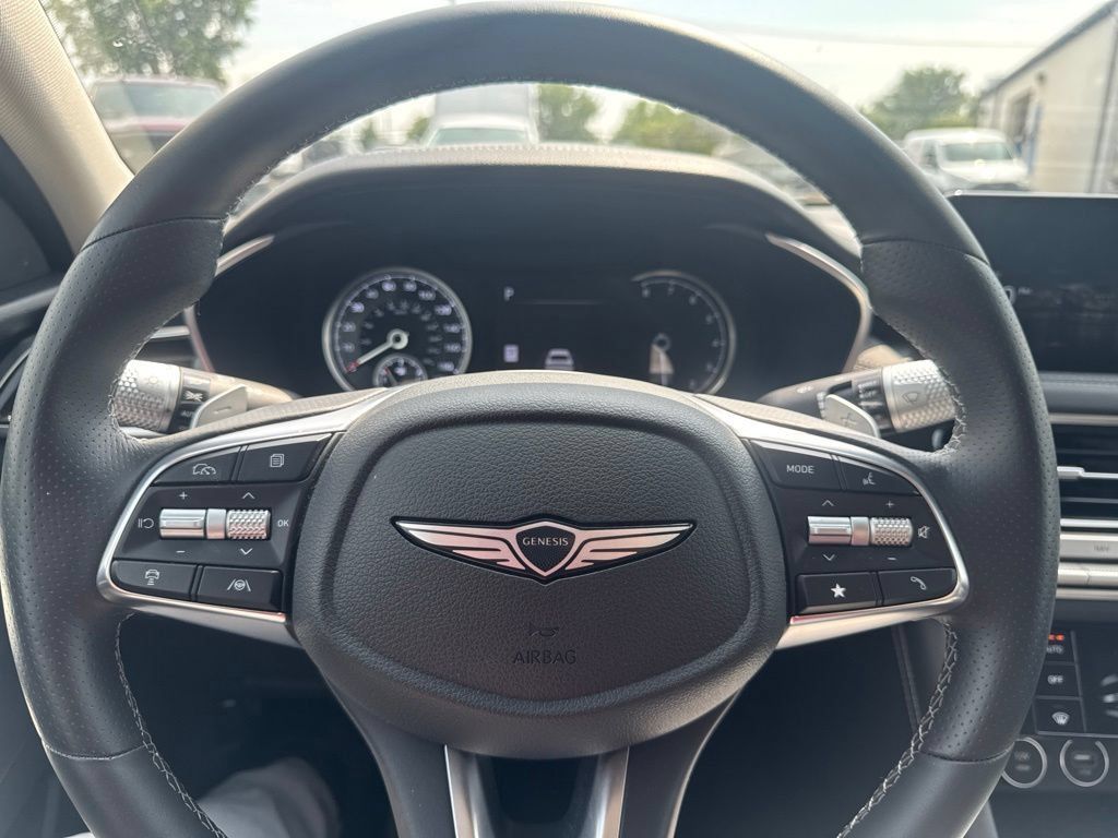 Used 2025 Genesis G70 2.5T AWD/4WD image 20