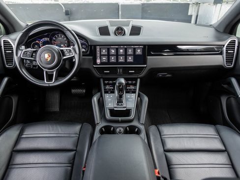 Certified 2021 Porsche Cayenne image 12
