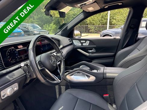 Used 2025 Mercedes-Benz GLS 450 4MATIC image 20