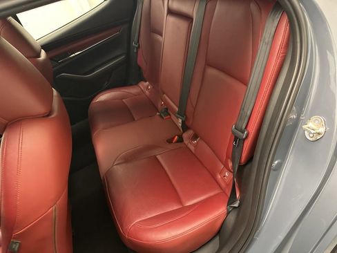 Used 2019 MAZDA MAZDA3 AWD Hatchback w/ Premium Pkg image 13