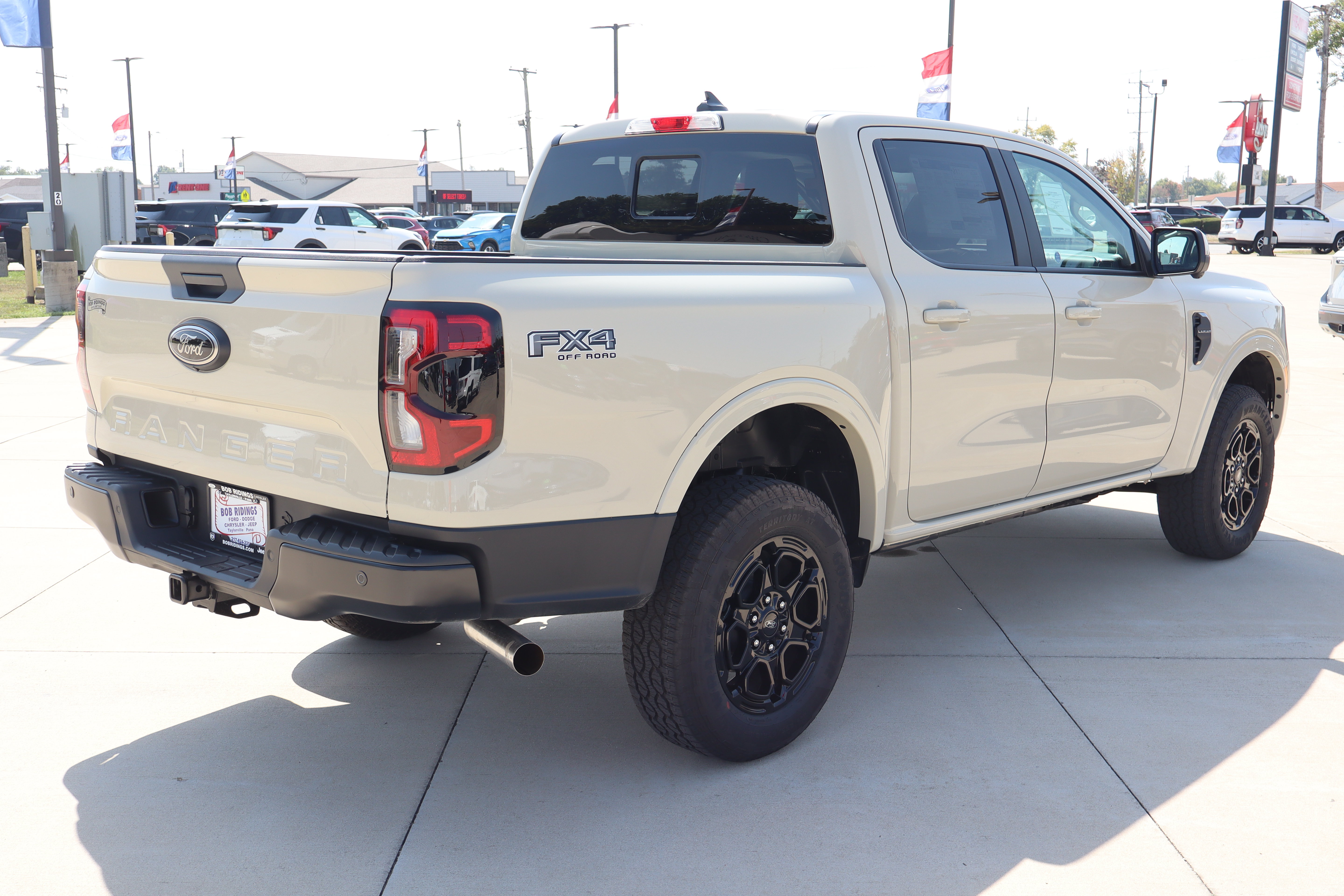 New 2026 Ford Ranger Lariat w/ FX4 Off-Road Package AWD/4WD image 5