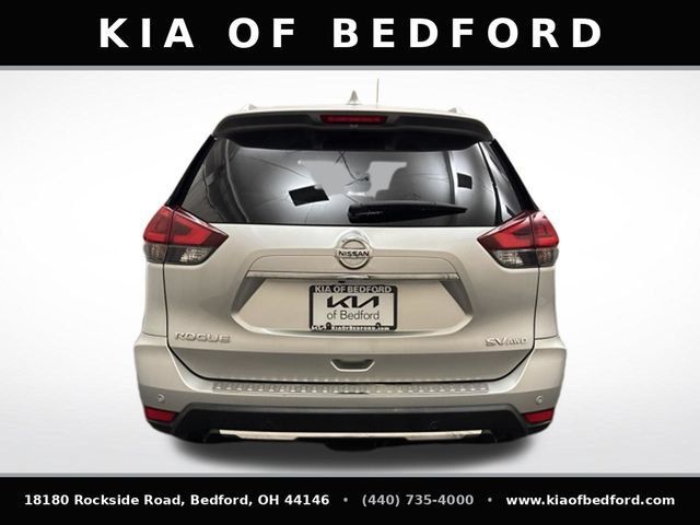 Used 2019 Nissan Rogue SV w/ Premium Package AWD/4WD image 7