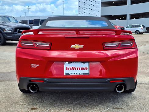 Used 2018 Chevrolet Camaro SS RWD image 25