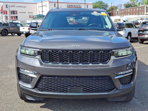 Used 2022 Jeep Grand Cherokee Limited image 2