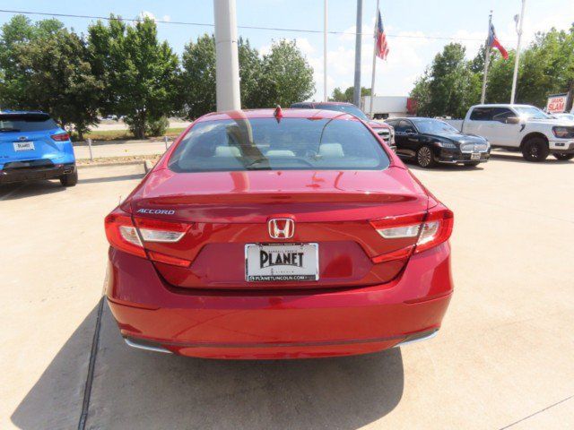 Used 2018 Honda Accord LX image 11
