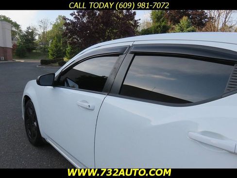 Used 2013 Dodge Avenger SE FWD image 27