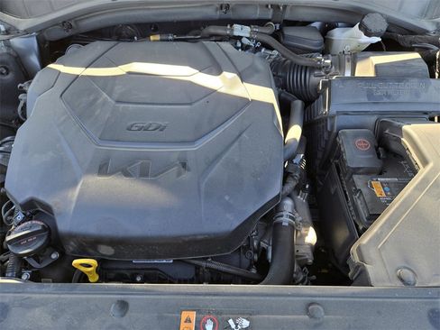 Certified 2023 Kia Telluride EX image 32