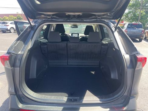 Used 2024 Toyota RAV4 XLE AWD/4WD image 15