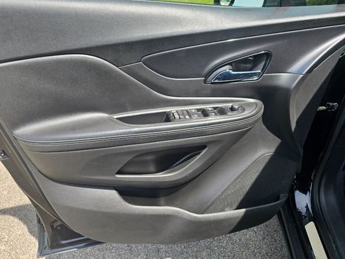 Used 2019 Buick Encore Preferred AWD/4WD image 23
