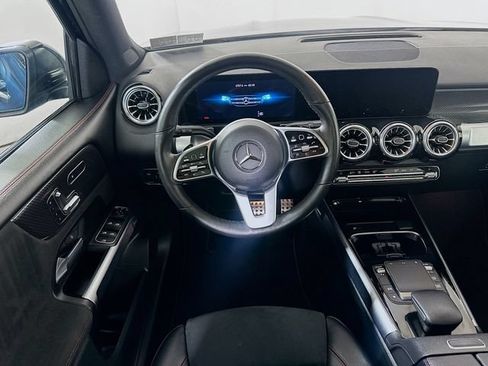 Used 2023 Mercedes-Benz GLB 250 4MATIC image 25