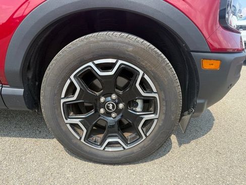 Used 2025 Ford Bronco Sport Outer Banks w/ Outer Banks Tech Package+ AWD/4WD image 12