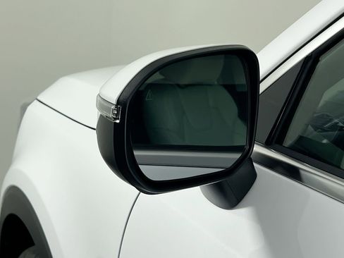 Certified 2025 Kia Telluride S FWD image 12