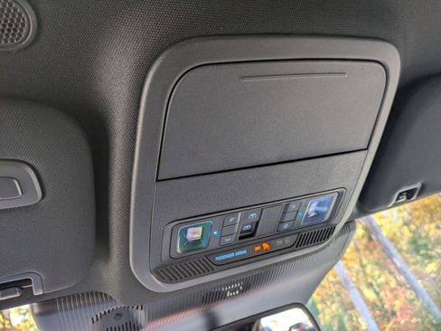 New 2026 Ford Explorer ST w/ Sun And Sound Package image 26