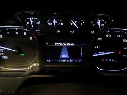 Used 2019 GMC Sierra 1500 SLT w/ SLT Premium Plus Package AWD/4WD image 36