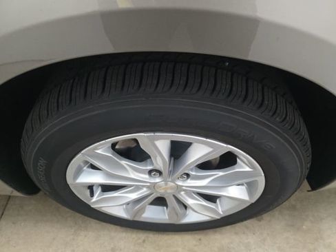 Used 2023 Chevrolet Malibu LT image 12