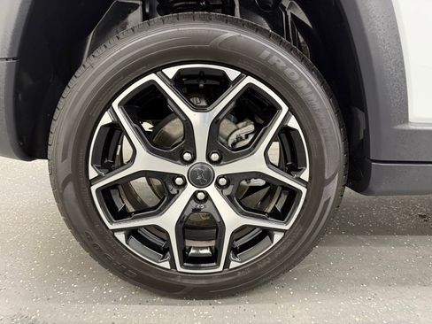 Used 2025 Jeep Compass Limited AWD/4WD image 20