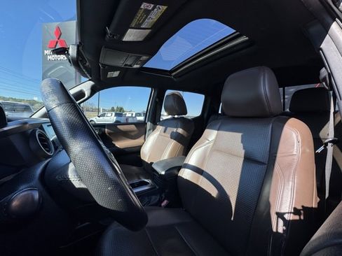 Used 2017 Toyota Tacoma Limited image 20