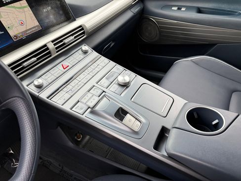 Used 2019 Hyundai Nexo Blue image 13