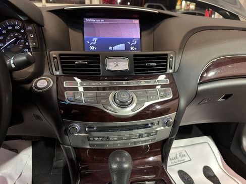 Used 2012 INFINITI M37 x w/ Premium Pkg image 18