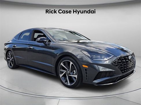 Used 2023 Hyundai Sonata SEL Plus w/ Cargo Package image 9