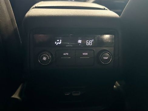 Used 2021 GMC Acadia SLE w/ LPO, Floor Liner Package image 25