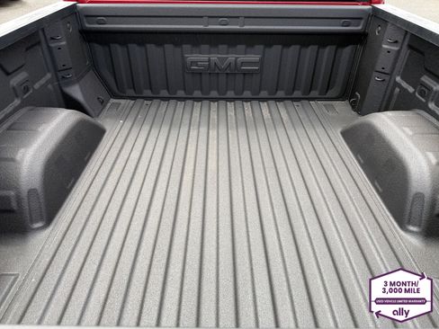 Used 2026 GMC Sierra 1500 AT4X AWD/4WD image 5
