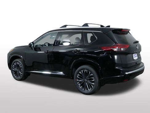 New 2026 Nissan Rogue Platinum image 7