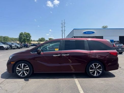 Used 2021 Honda Odyssey Touring image 5