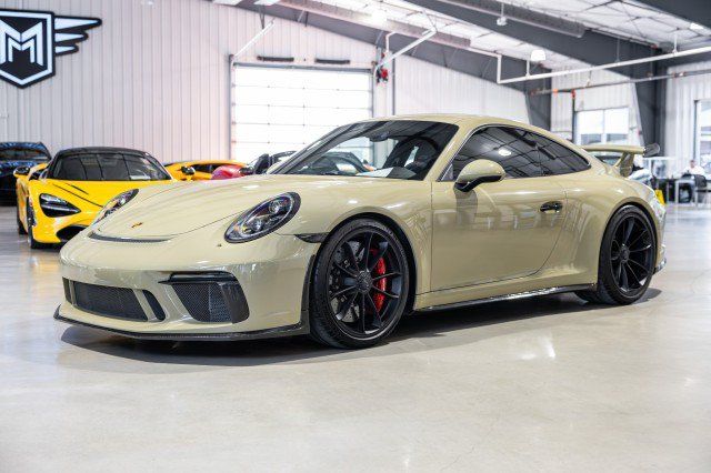 Used 2018 Porsche 911 GT3 RWD image 2