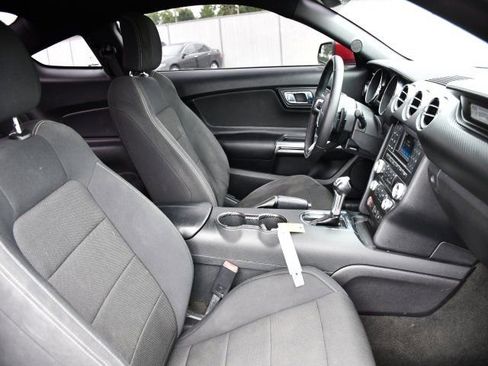 Used 2016 Ford Mustang Coupe w/ Equipment Group 051A RWD image 33