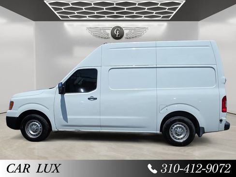 Used 2018 Nissan NV 2500 S RWD image 2
