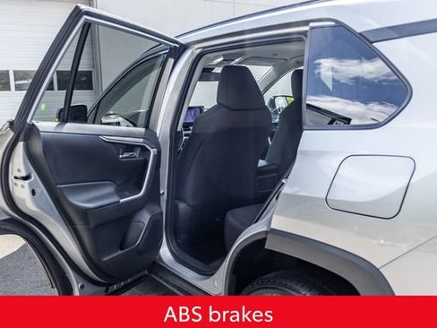 Certified 2024 Toyota RAV4 XLE AWD/4WD image 24
