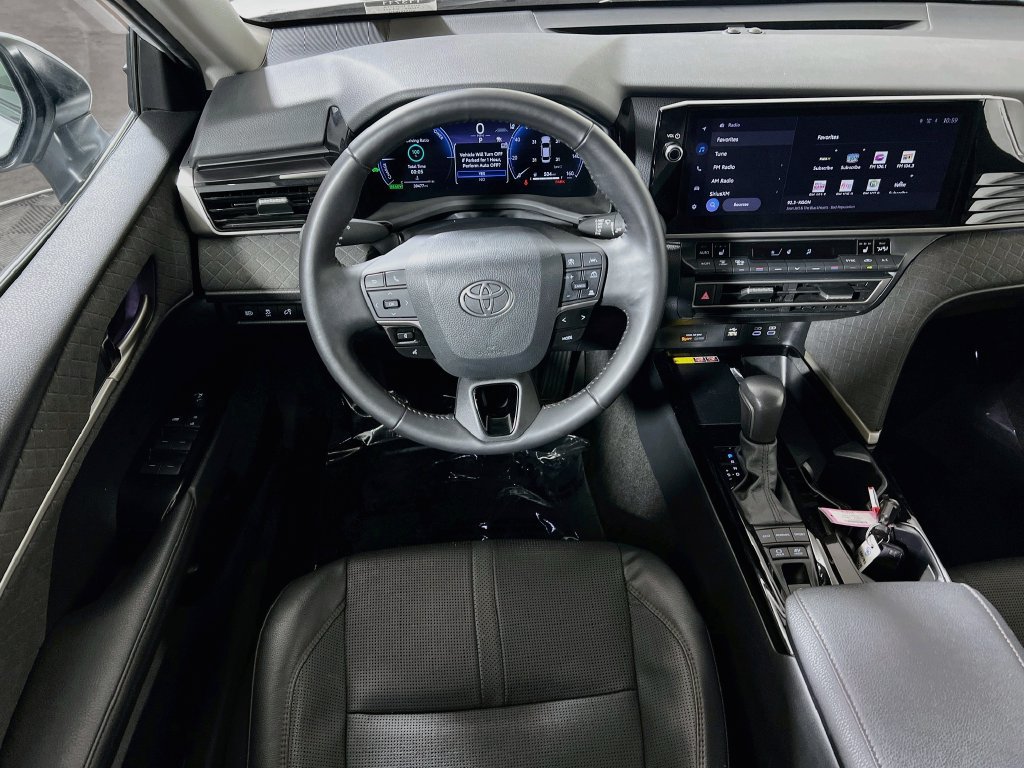 Certified 2025 Toyota Camry XLE FWD image 18