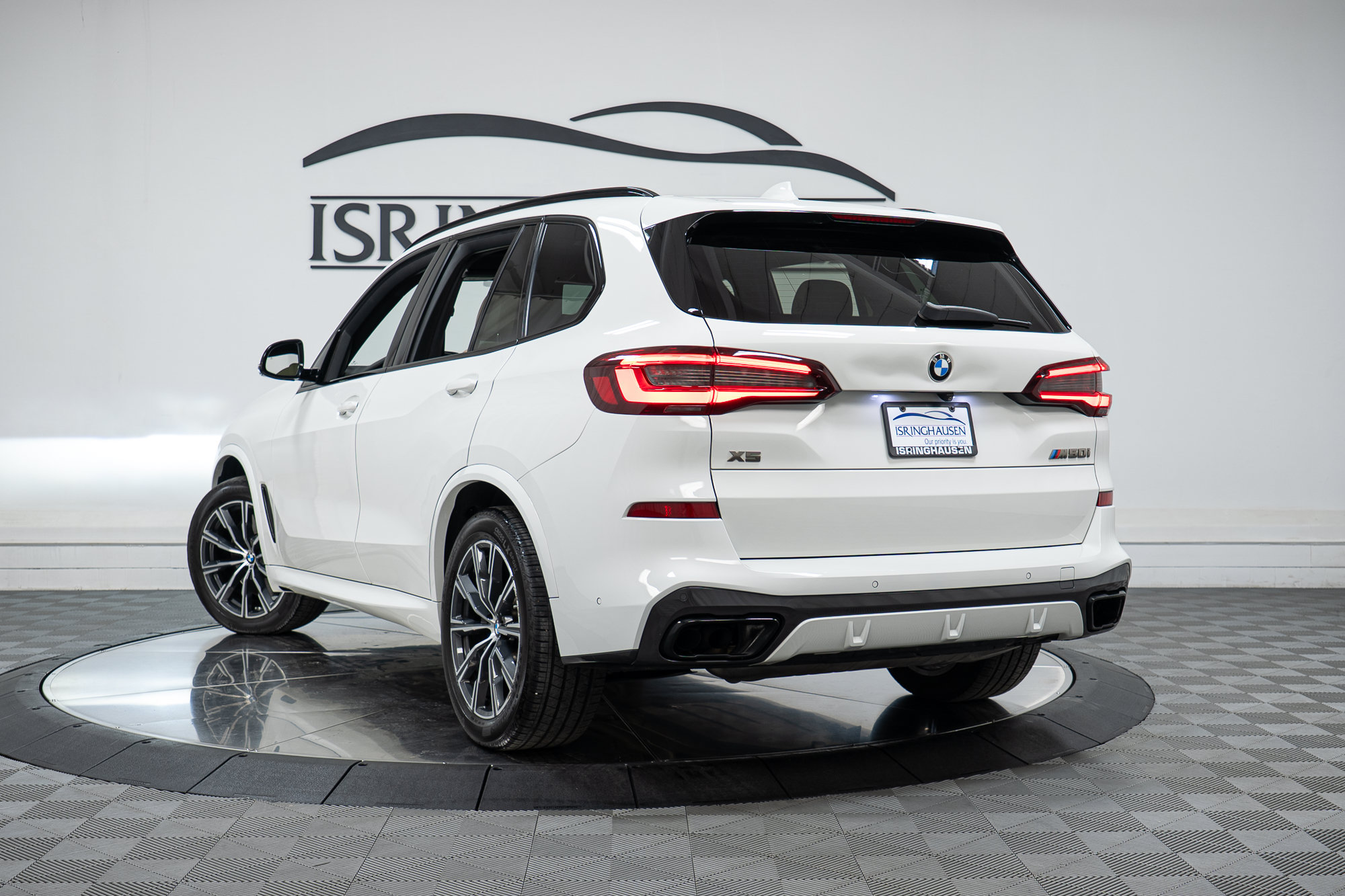 Used 2021 BMW X5 M50i AWD/4WD image 28